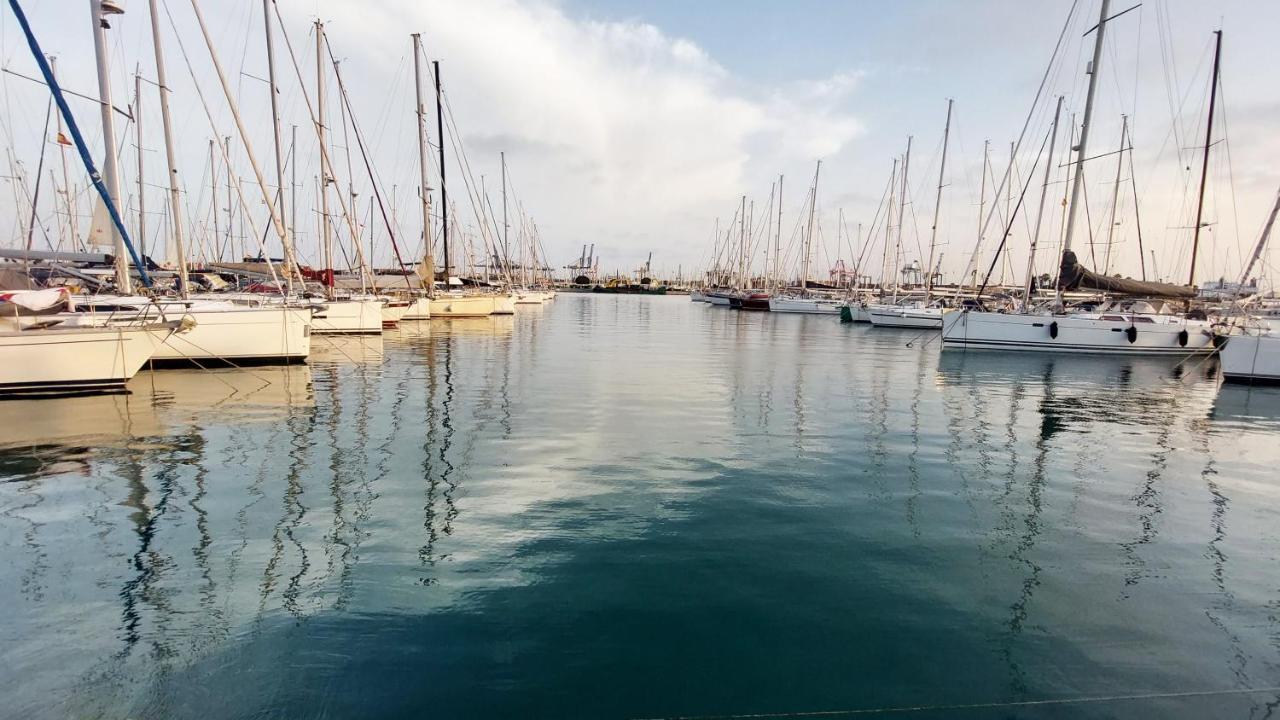 Autentico Velero En Valência Exterior foto